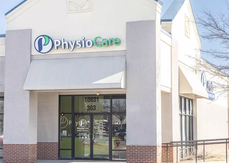 The entrance of a PhysioCare clinic