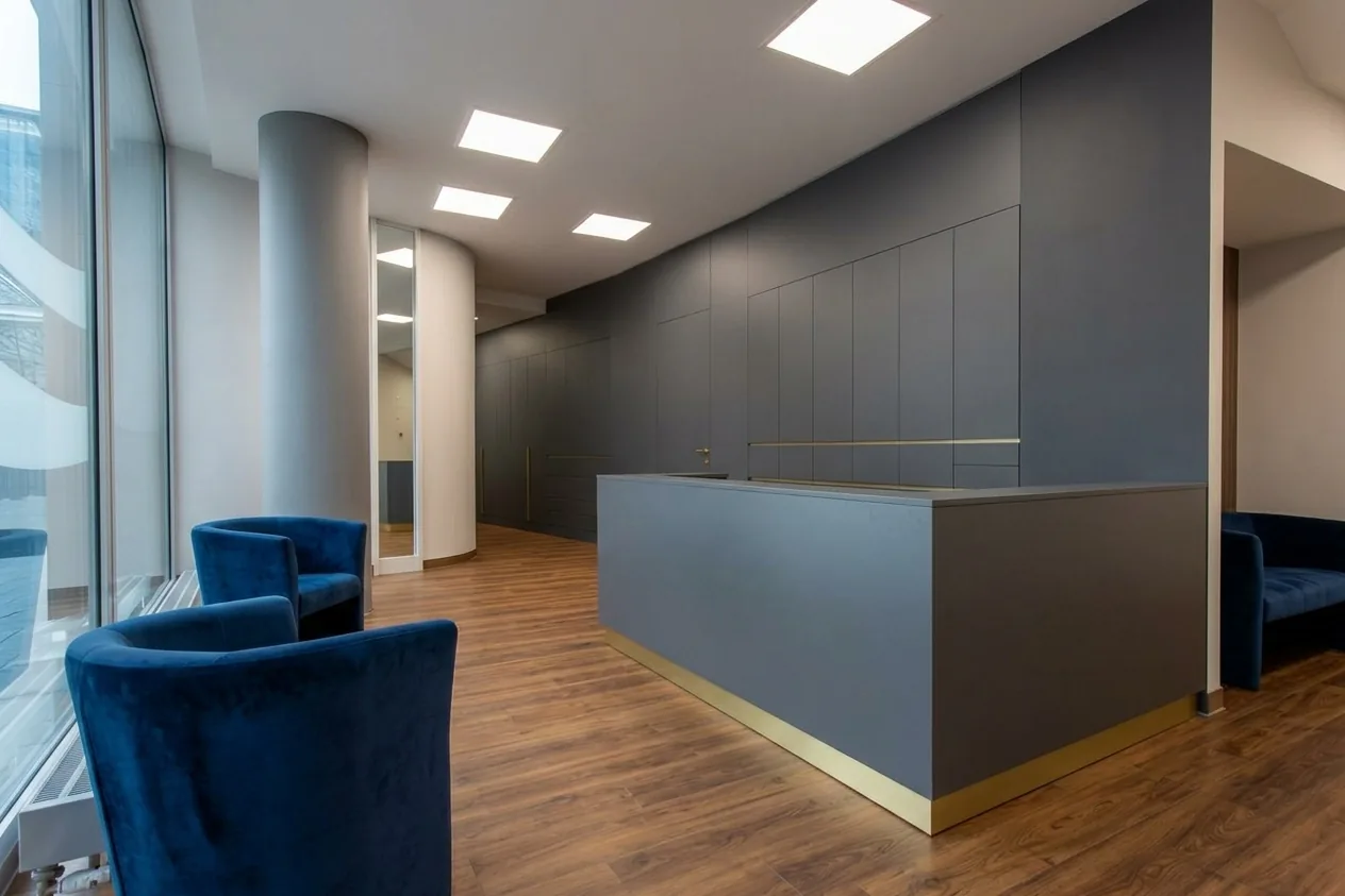 The reception desk and waiting area of a physiotherapy clinic